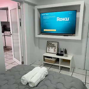 Maribel Hato Rey One Bedroom Apt. , San Juan Puerto Rico